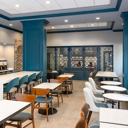 Hampton Inn Savannah Historic District Esterno foto