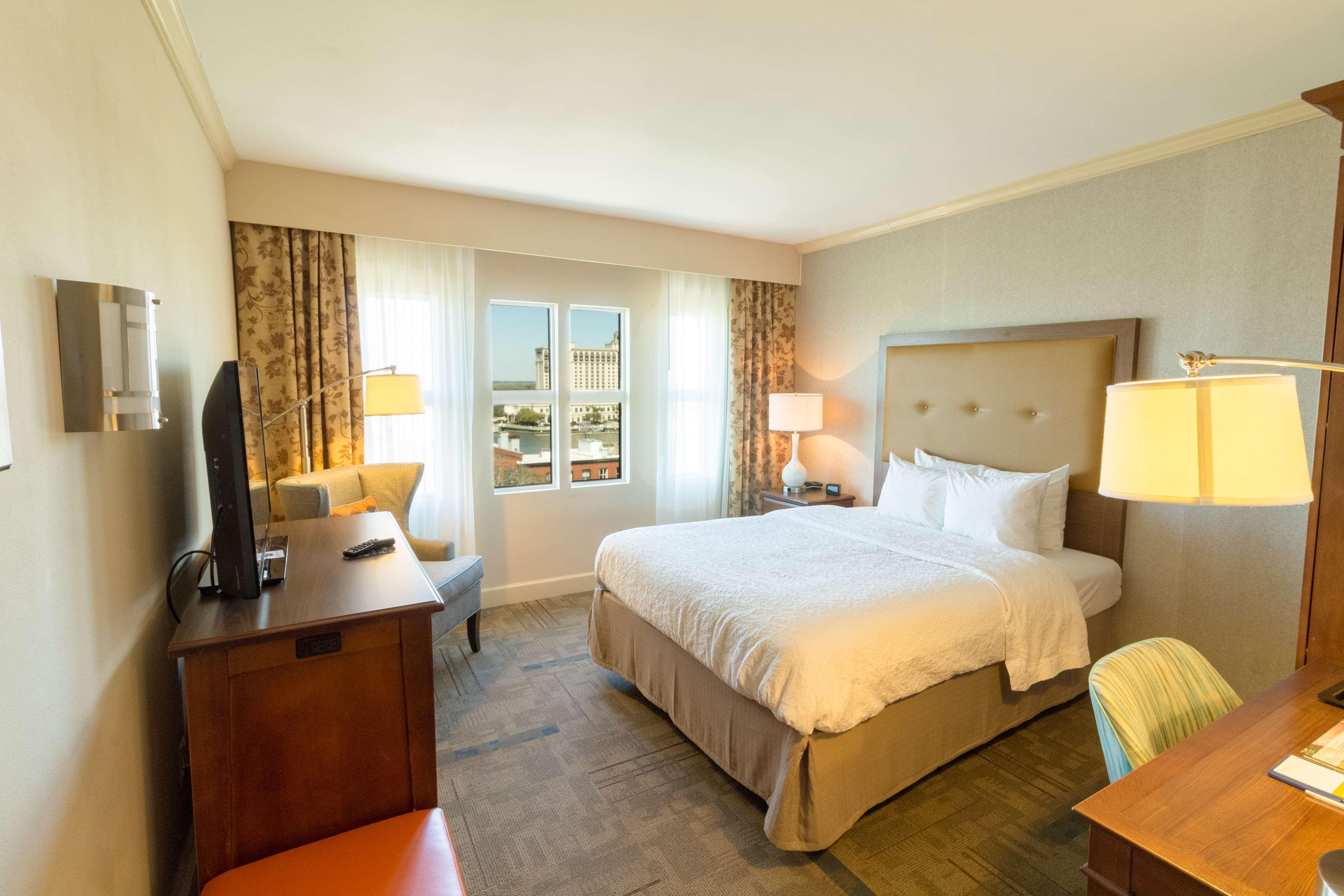 Hampton Inn Savannah Historic District Esterno foto