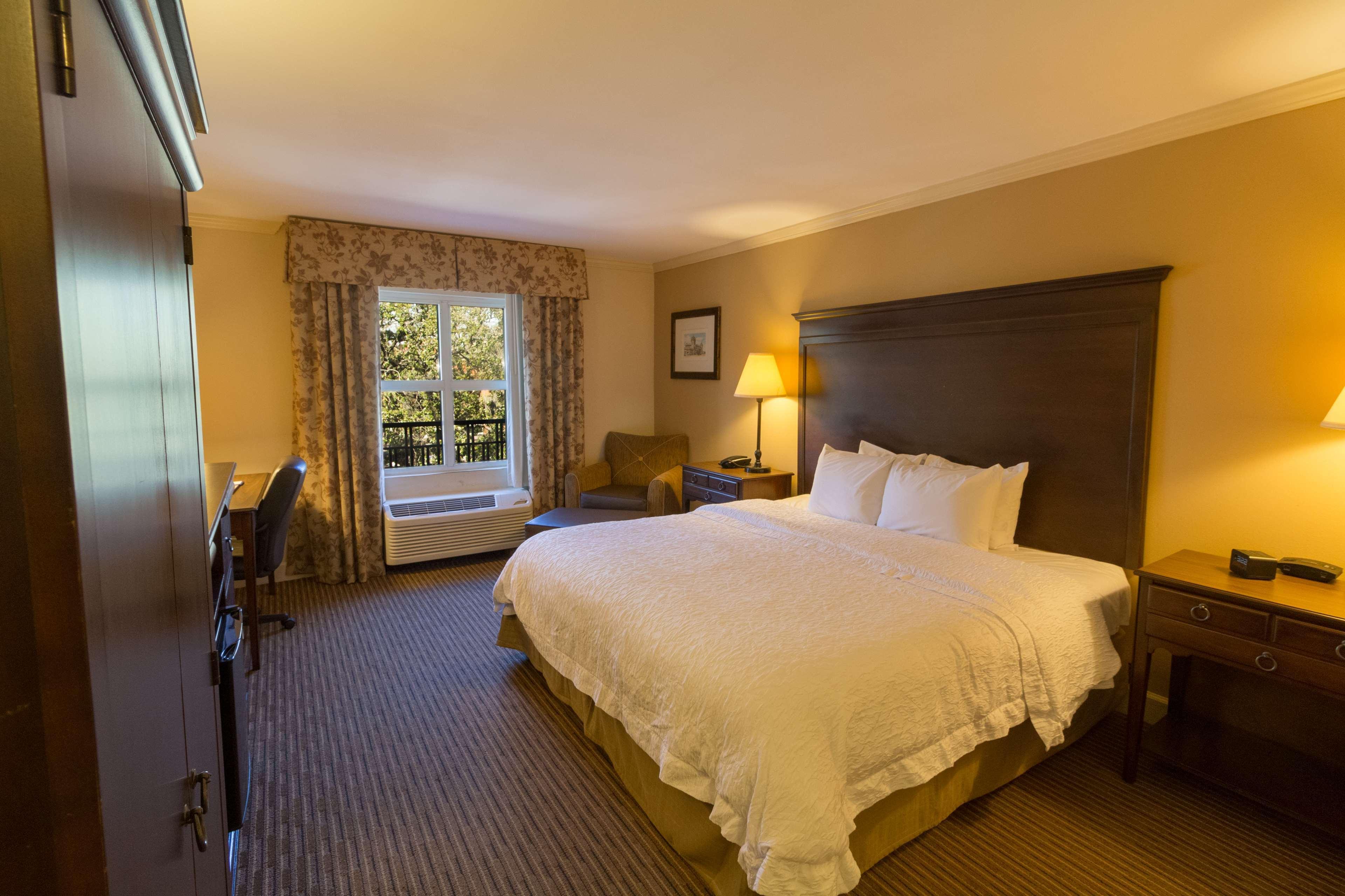 Hampton Inn Savannah Historic District Esterno foto