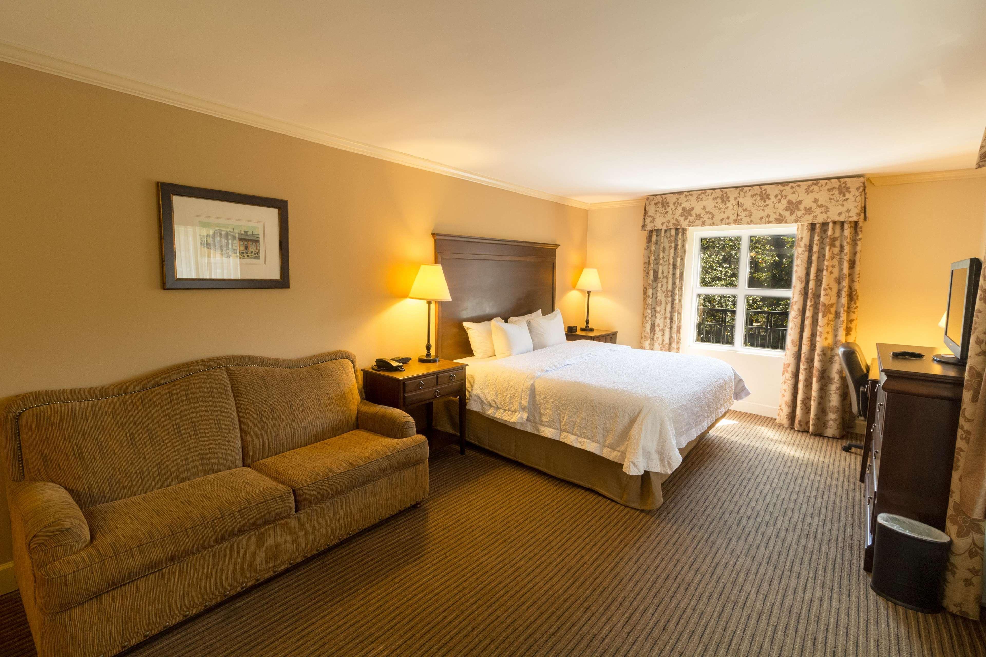 Hampton Inn Savannah Historic District Esterno foto