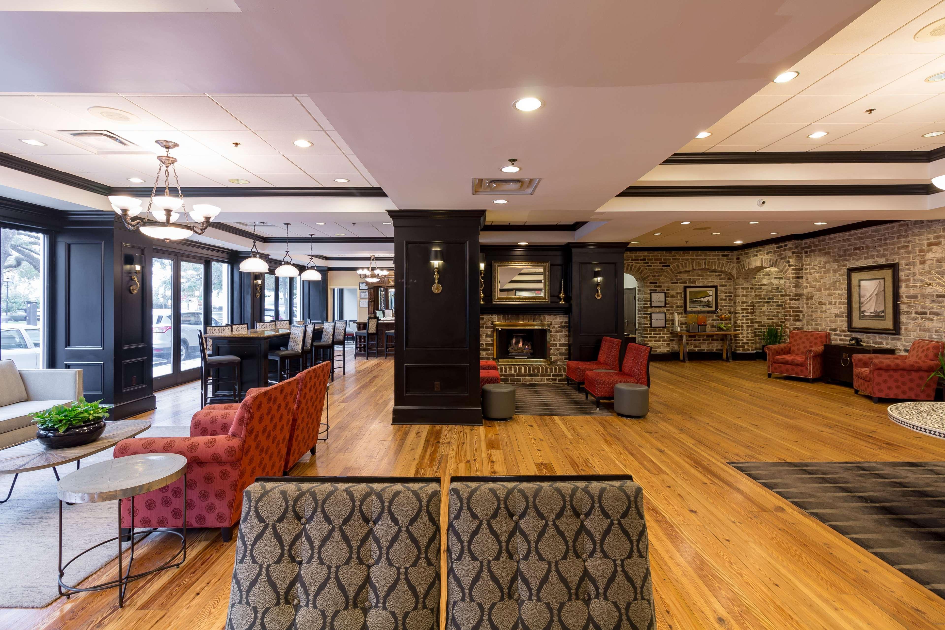 Hampton Inn Savannah Historic District Esterno foto