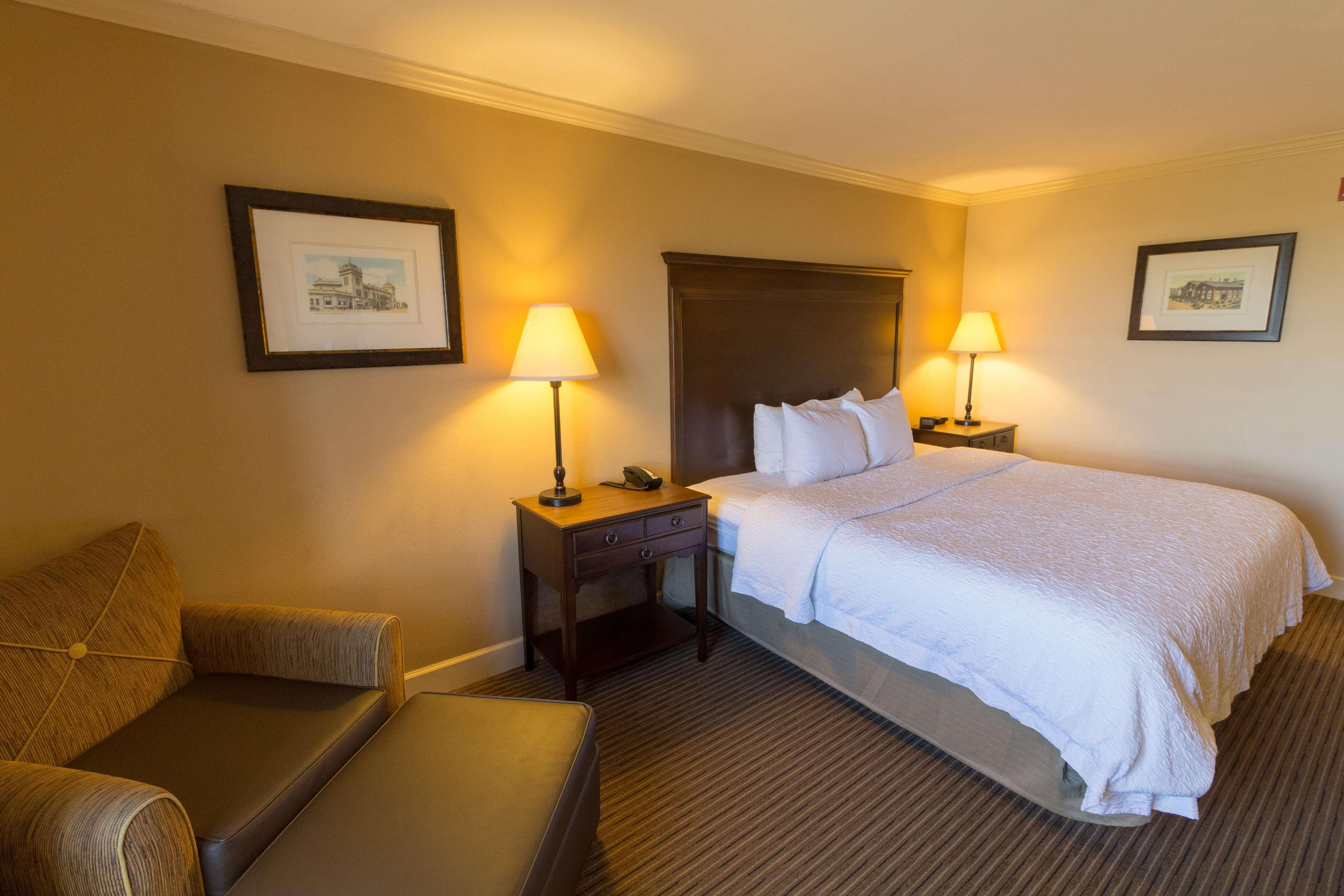Hampton Inn Savannah Historic District Esterno foto
