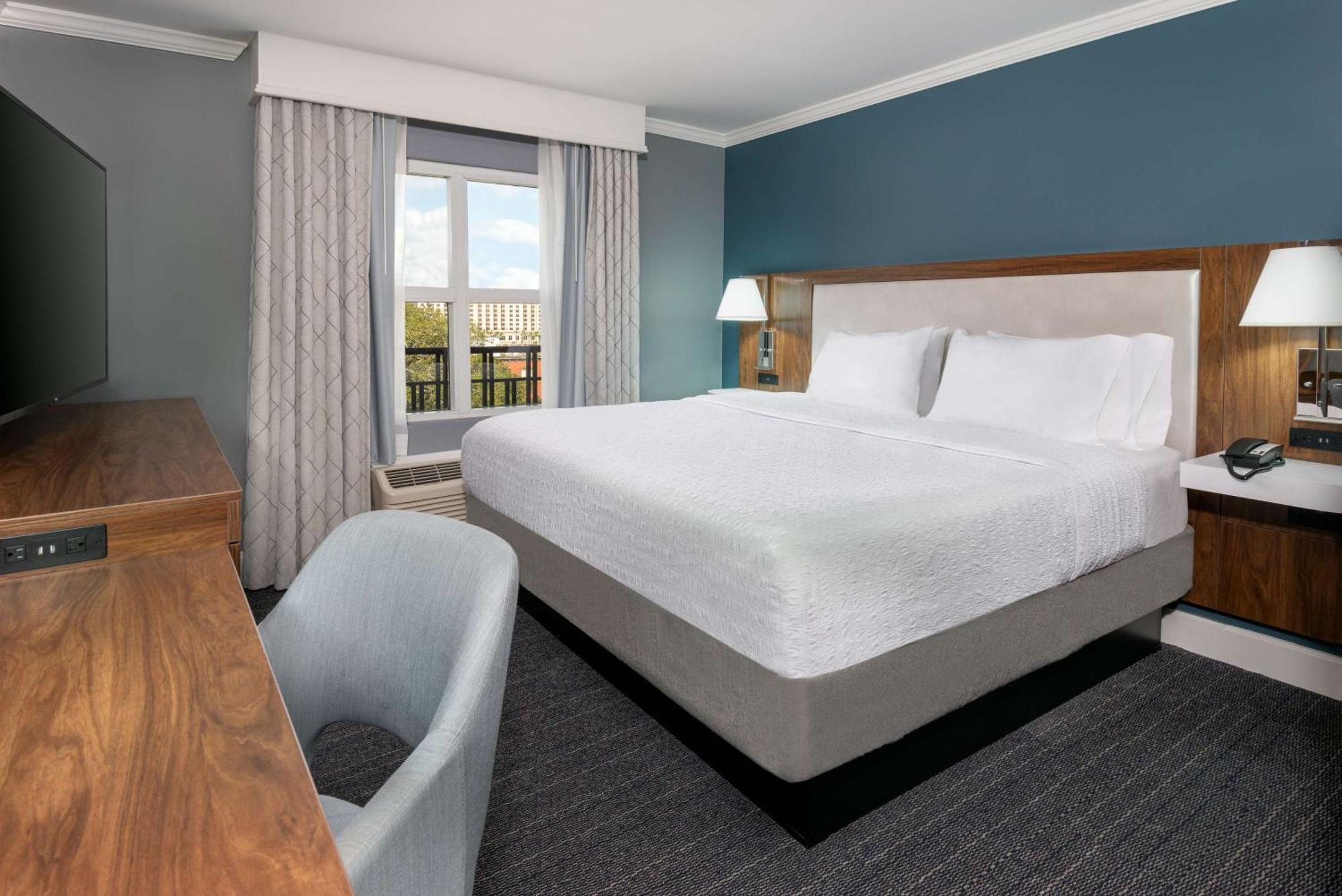 Hampton Inn Savannah Historic District Esterno foto