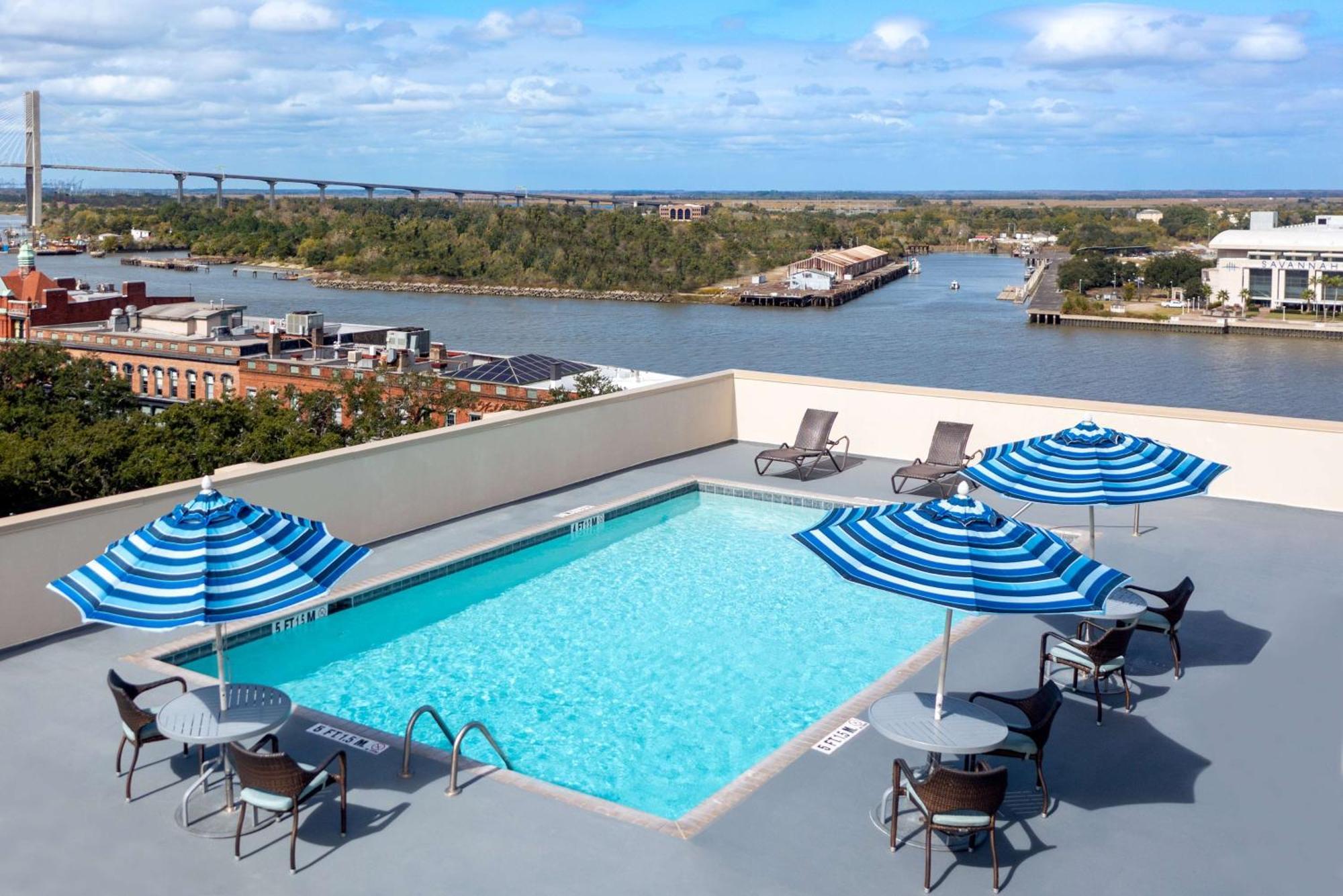 Hampton Inn Savannah Historic District Esterno foto