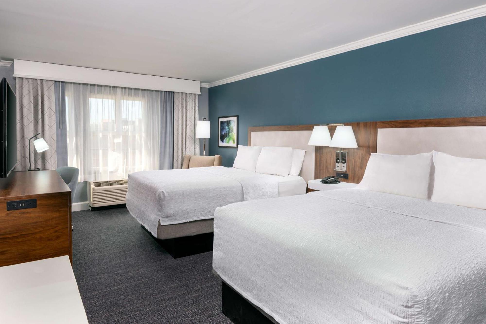 Hampton Inn Savannah Historic District Esterno foto